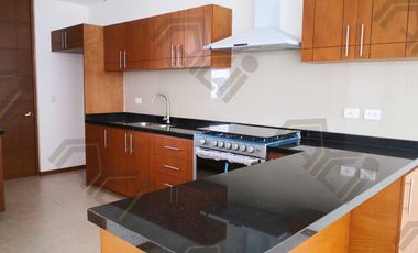 CASA EN VENTA EN RESERVA SANTA MÓNICA 🏡