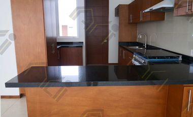 CASA EN VENTA EN RESERVA SANTA MÓNICA 🏡