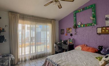 CASA EN VENTA JARDINES UNIVERSIDAD