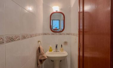 CASA EN VENTA JARDINES UNIVERSIDAD