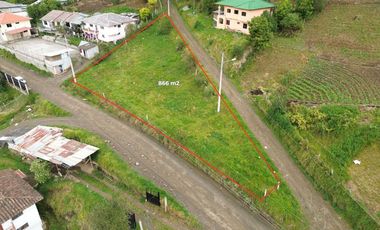 TERRENO de 866m2 EN BAYAS, LEG ABUGA, AZOGUES