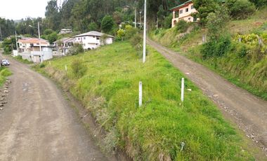TERRENO de 866m2 EN BAYAS, LEG ABUGA, AZOGUES