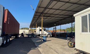 PATIO INDUSTRIAL BARDEADO EN RENTA | ARLETTE FLORES