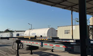 PATIO INDUSTRIAL BARDEADO EN RENTA | ARLETTE FLORES