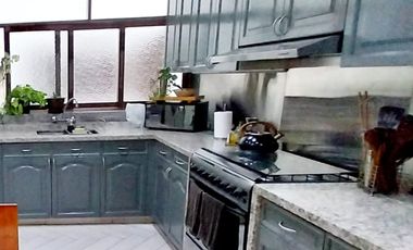 VENTA DPTO. EN CALLE CONDE DE LA VEGA DEL REN SURCO