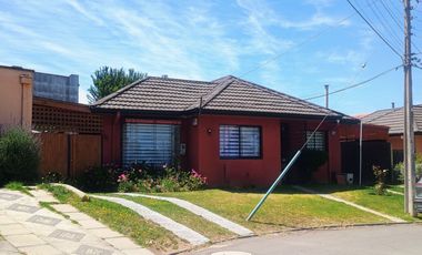 ESTUPENDA CASA TIPO CHALET EN FORESTA DEL CARMEN, VILLA ALEMANA 4 DORM