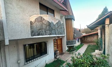 SE ARRIENDA CASA PARA USO COMERCIAL EN LOMAS SAN ANDRES