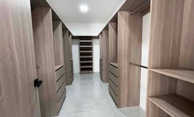 Isla Mocoli - Monaco - Casa de Estreno en Venta con Piscina - Km 6 Samborondón