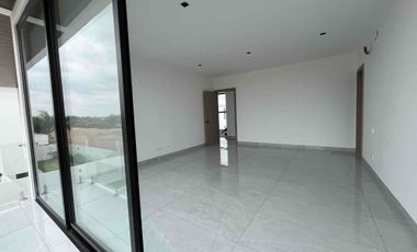 Isla Mocoli - Monaco - Casa de Estreno en Venta con Piscina - Km 6 Samborondón