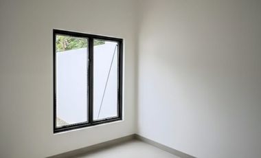 Ready 2 Unit Rumah Brand New Classic Milenial di Kav DKI Meruya Selatan