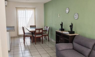 CASA SEMI AMUEBLADA EN RENTA EN LAS VEGAS II