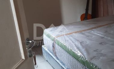Rumah sewa Murah posisi HOOK di Graha Raya