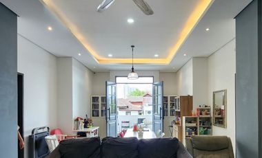 Rumah Mewah Dalam Komplek Gandaria Kebayoran 18.7M Turun 15M nego Lokasi Super Strategis