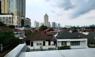 Rumah Mewah Dalam Komplek Gandaria Kebayoran 18.7M Turun 15M nego Lokasi Super Strategis