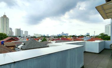 Rumah Mewah Dalam Komplek Gandaria Kebayoran 18.7M Turun 15M nego Lokasi Super Strategis