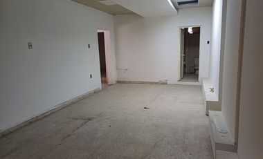 RENTA LOCAL COMERCIAL EN  AVE 5 DE FEBRERO QUERETARO