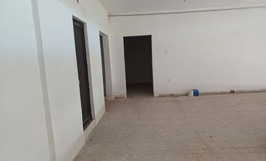 RENTA LOCAL COMERCIAL EN  AVE 5 DE FEBRERO QUERETARO
