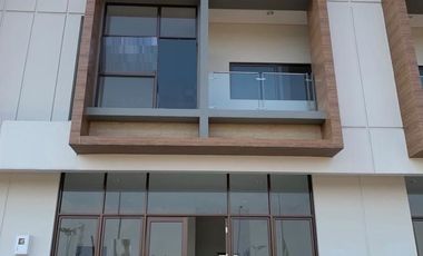Ruko The Savoy 2lt 7x17 119m JGC Jakarta Garden City Cakung