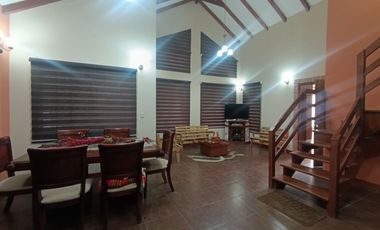 CASA EN VENTA EN DELEG