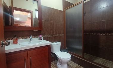 CASA EN VENTA EN DELEG