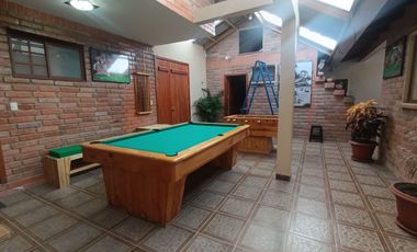 CASA EN VENTA EN DELEG