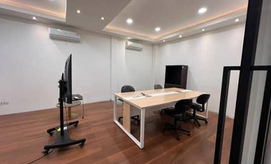 Disewakan Cepat Ruko Gandeng Untuk Kantor di Kelapa Gading Jakarta Utara, Lokasi Bisnis Premium