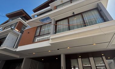 For Sale 4BR Luxury Duplex Townhouses in New Manila, QC