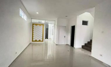 Rumah murah bagus dekat jalan damai siap huni