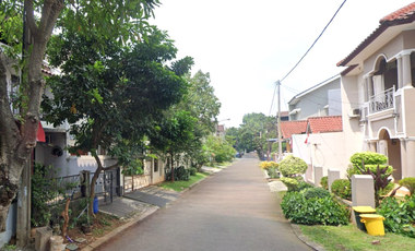 Rumah Cluster Nusa Dua 3lt 18x15 270m type 5KT Citra Grand Cibubur Bekasi