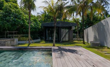 3-Bedroom Villa with Sauna and Lush Green Surroundings in Cemagi