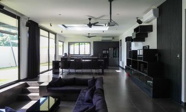 3-Bedroom Villa with Sauna and Lush Green Surroundings in Cemagi