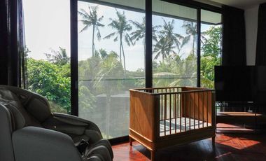 3-Bedroom Villa with Sauna and Lush Green Surroundings in Cemagi