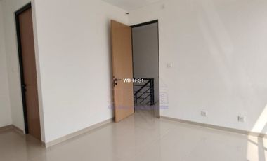Rumah Cantik di Rosewood Garden Avenue – Bengkong