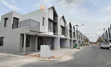 Rumah Cantik di Rosewood Garden Avenue – Bengkong