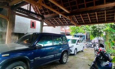 Dijual Rumah Gaya Joglo - Olehsari, Banyuwangi