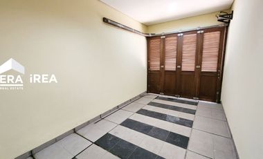 RUMAH DIJUAL DI SOLO COLOMADU