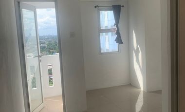 Disewakan per Bulan atau Jual Rugi Urbantown Serpong Studio Lux Unfurnished