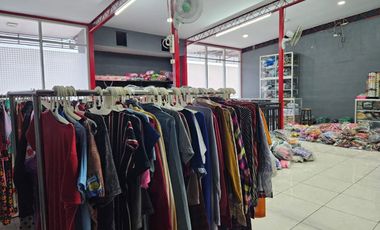 Jual cepat toko pakaian & coffe dua lantai