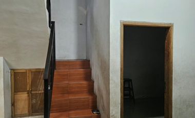 Jual cepat toko pakaian & coffe dua lantai