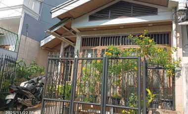 rumah 2lt duta Kranji dkt kecamatan