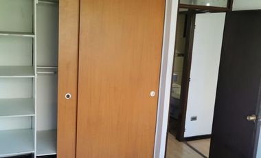 ARRIENDO DEPTO 2 DORMITORIOS SAN MARTIN 473, METRO SANTA ANA