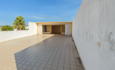 Bodega en Venta en San Juan del Río, Querétaro totalmente habilitada.