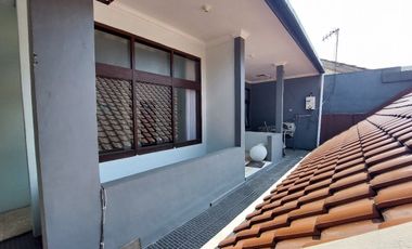 Jual/Sewa Rumah Strategis Usaha di Sayap Burangrang Bandung Tengah Kota