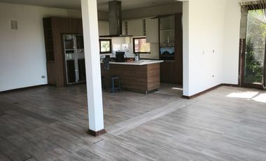 Casa mediterranea 3d 2b piscina, quincho, Condominio pavimentado. Batuco