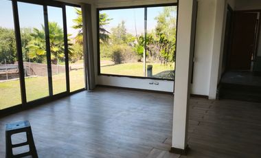 Casa mediterranea 3d 2b piscina, quincho, Condominio pavimentado. Batuco