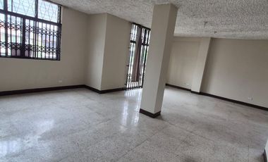 Departamento en Alquiler en Kennedy Nueva, 3 Habitaciones, 3 Baños, Patio, Ideal Estudiantes, Norte de Guayaquil.