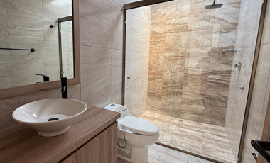 Casa en Tres Marías | 4 Recámaras | 2 Filtros de Seguridad | 202 m² | Casa Club