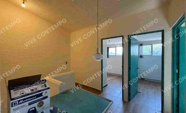 Casa en venta  con local comercial + departamento independiente