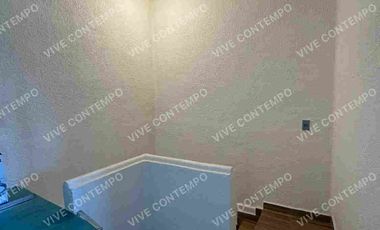 Casa en venta  con local comercial + departamento independiente