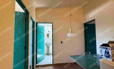 Casa en venta  con local comercial + departamento independiente